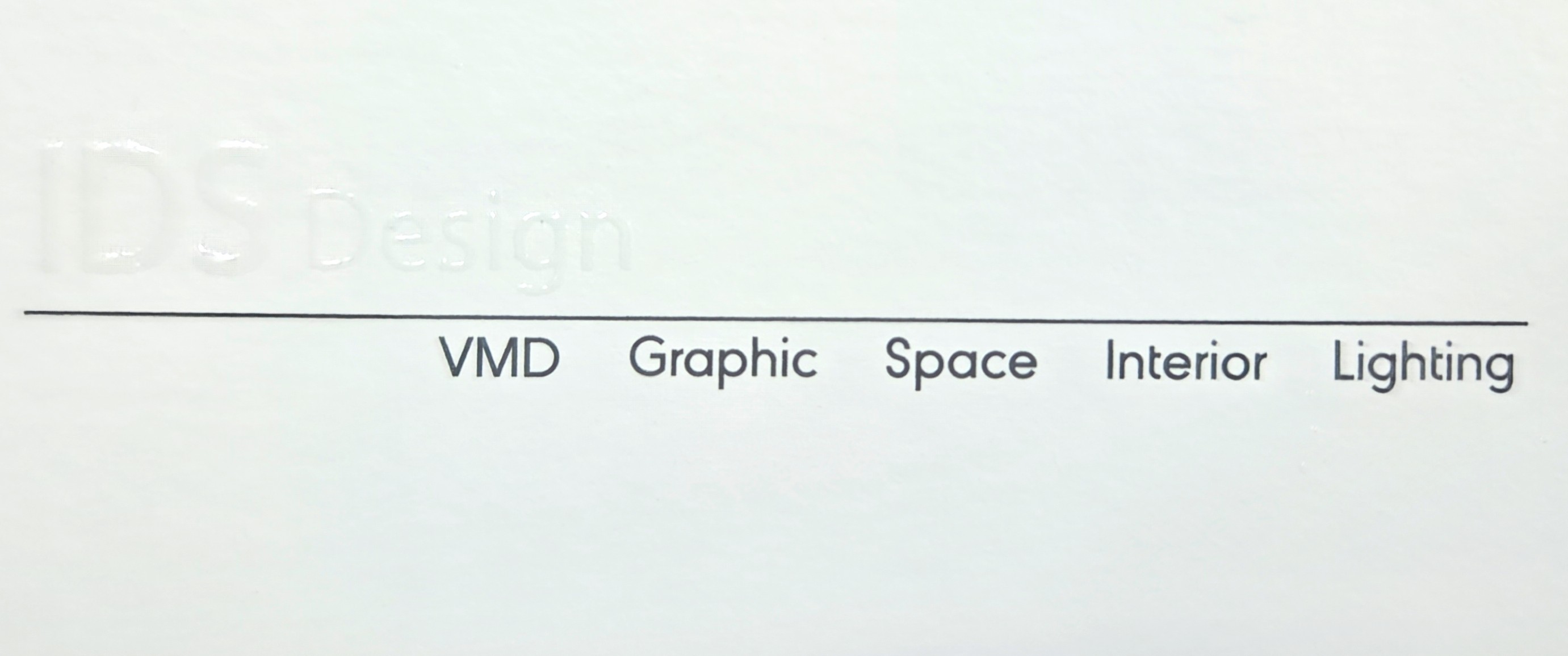 (주)아이디에스디자인의 기업로고