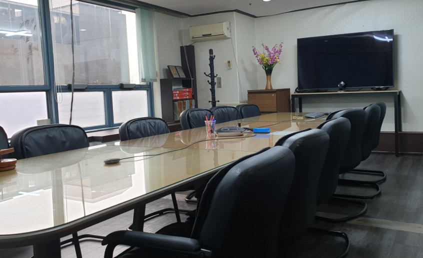 여의도 본사 회의실