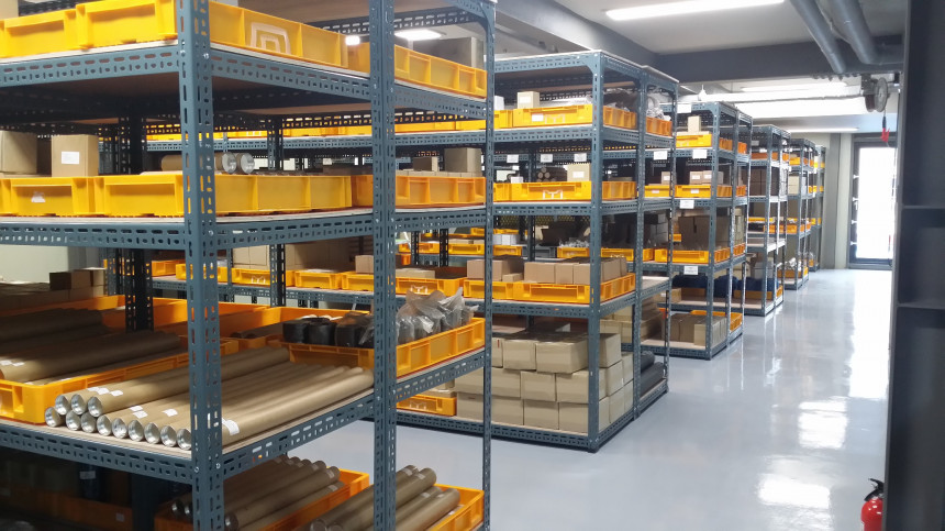 3층 제품 보관실