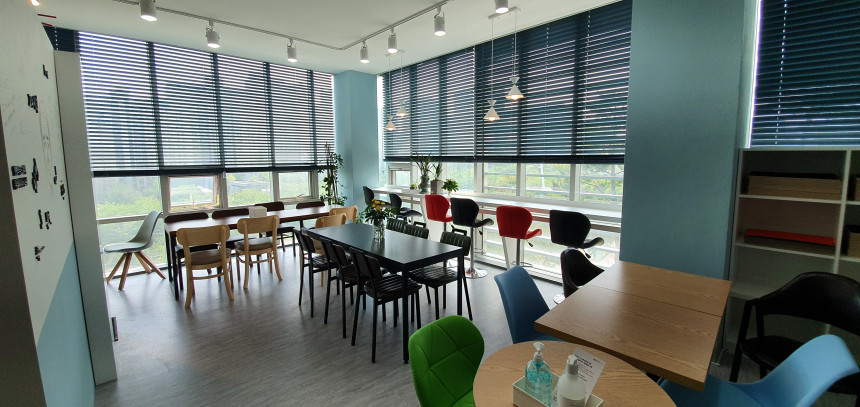 사내 카페테리아 