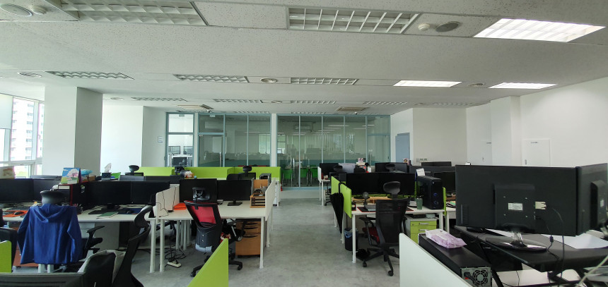 메인사무실 전경