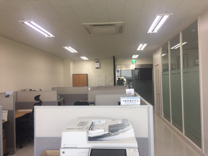 사무실 내부