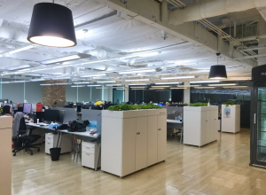 사무실 모습이에요.