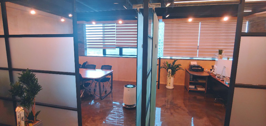 회의실과대표실