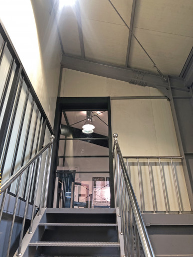 사무실 계단