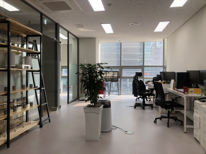 사무실 내부