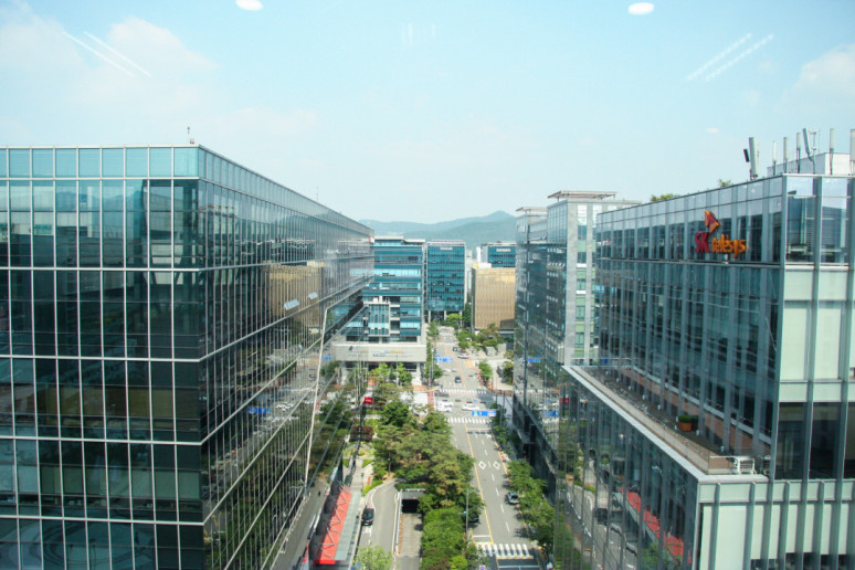대회의실 창밖 전경