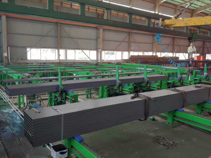 제품 적재 및 포장