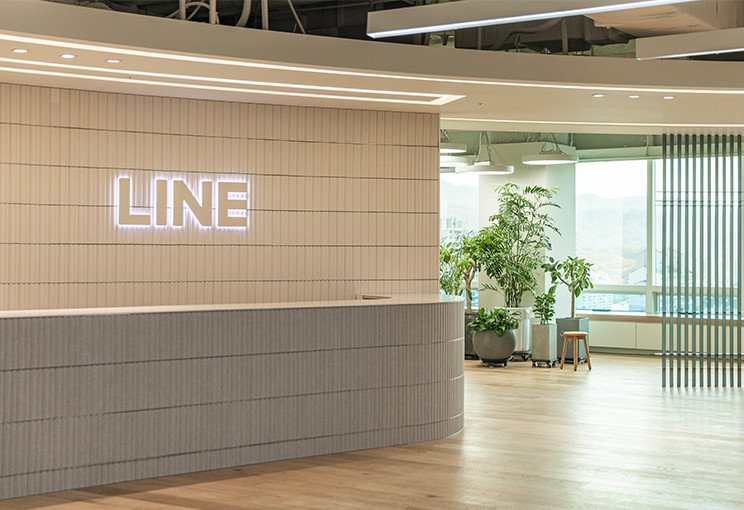 LINE