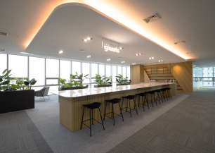 메인 로비 전경