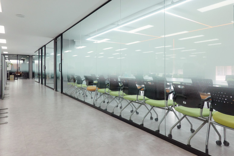 쾌적한 업무공간3