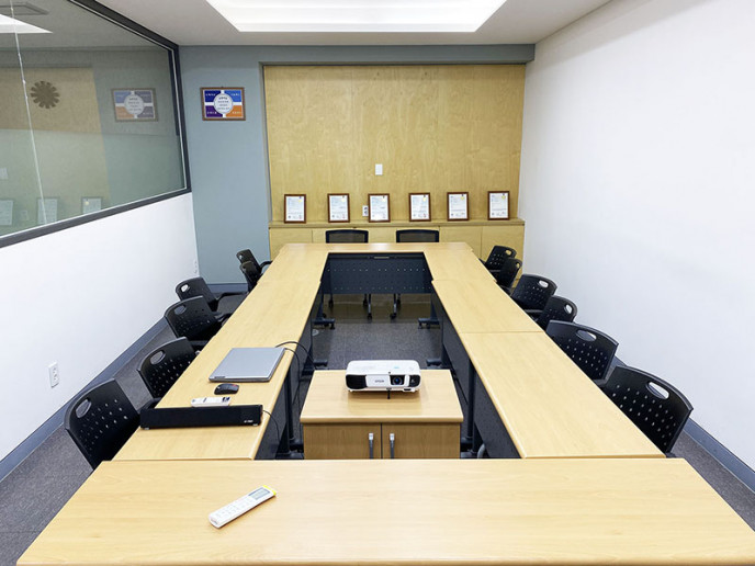 에스앤씨 소-회의실