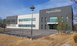 #회사전경2_주차장무료