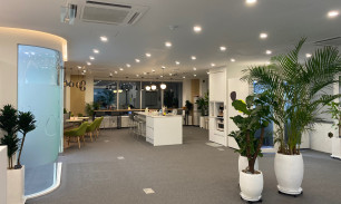 미팅룸 & 카페테리아