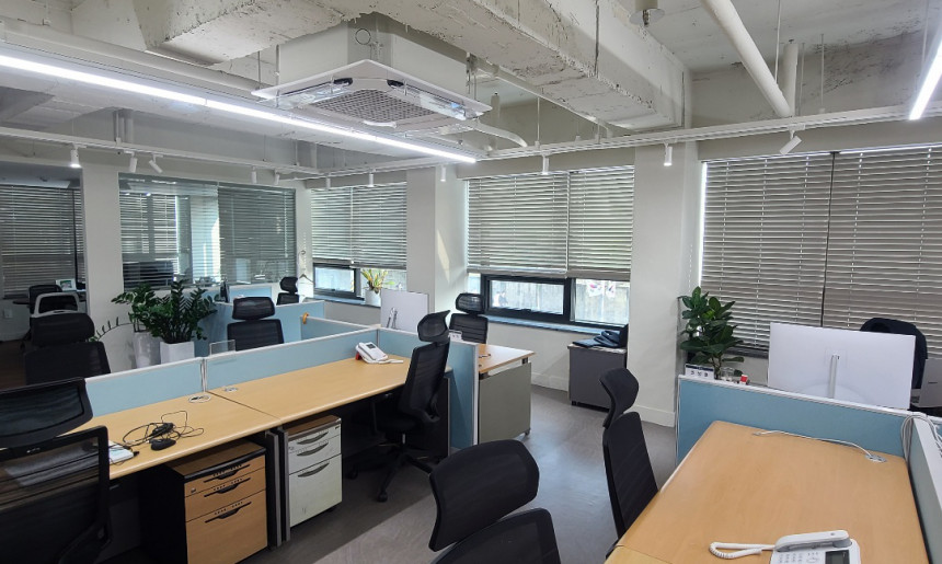 사무실 전경