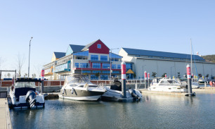 왕산마리나 건축물