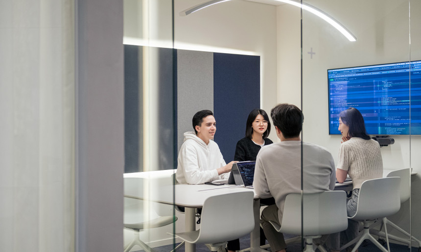 마키나락스는 회의중2