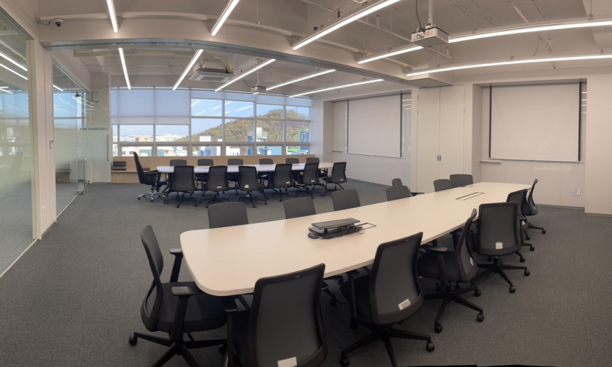 본사 대회의실