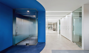 웨어밸리 신사옥