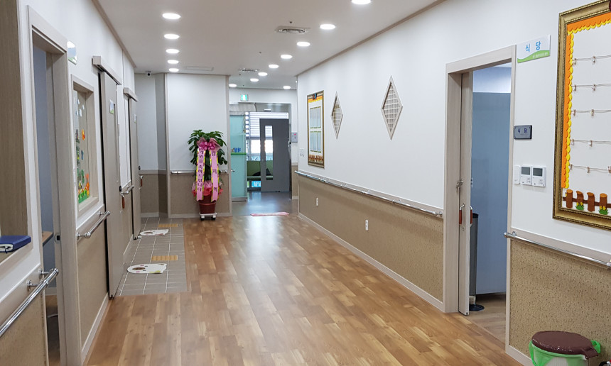 센터복도
