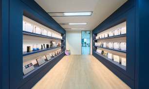 특허 및 표창 진열대