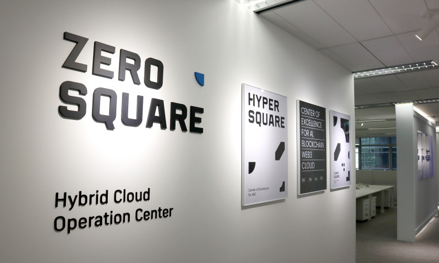 ZERO SQUARE