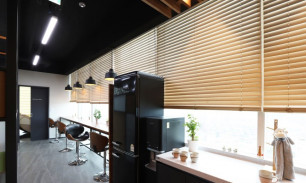 카페테리아 및 안마의자