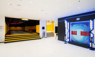4D, 트램펄린, 볼풀장