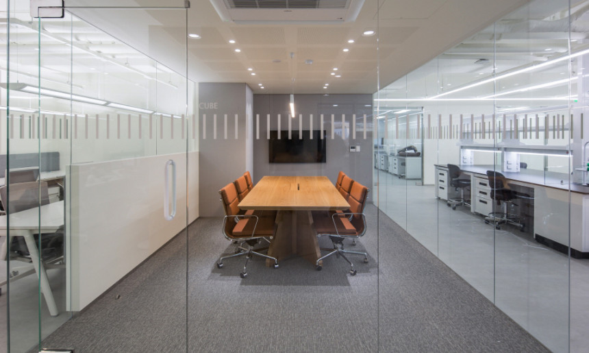 3층 연구소 옆 방