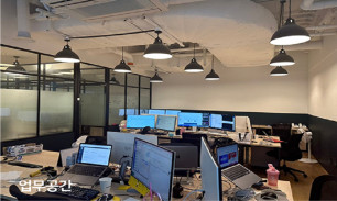 사무실_업무공간