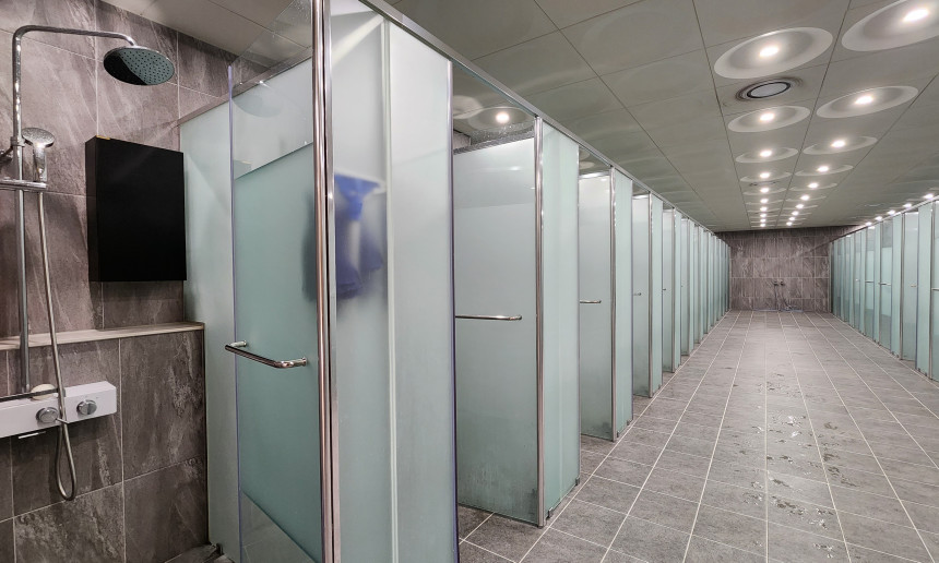 사내 샤워실 샤워룸