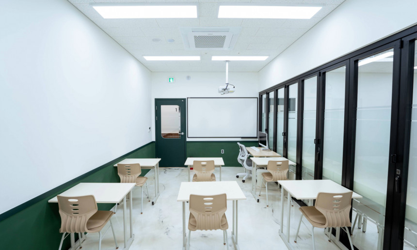 강아하이엔드강의실