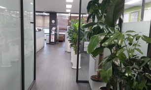 (주)스마일모아 출입구 통로