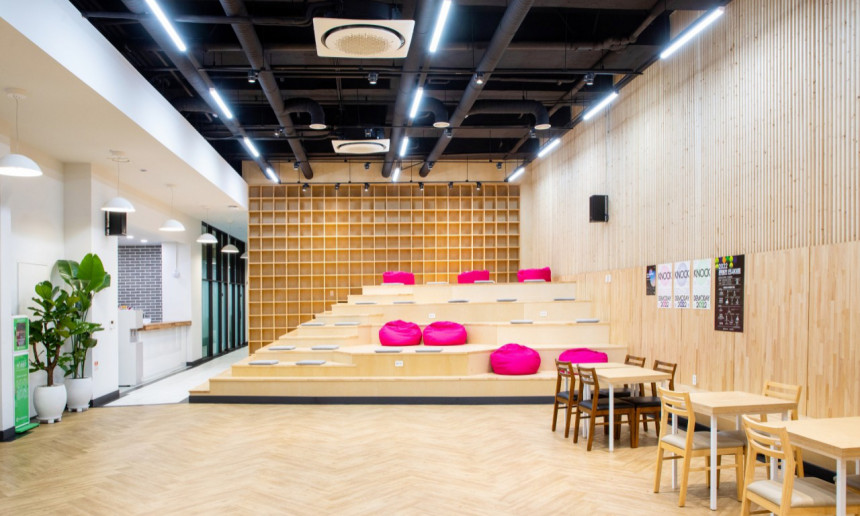 로비 도서관 스낵바 회의실