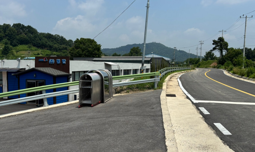 입구 외관2