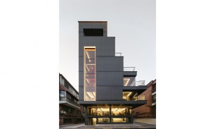 사옥외부(정면)